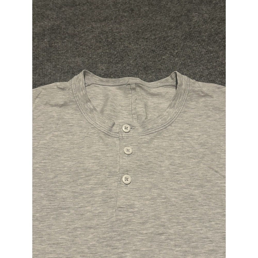Lululemon Shirt Mens Large Gray Long Sleeve Henley Performance Athletic Top